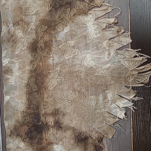 NEW BROWN FRINGE DELICATE OVER THE SHOULDER SCARF - Picture 5 of 8